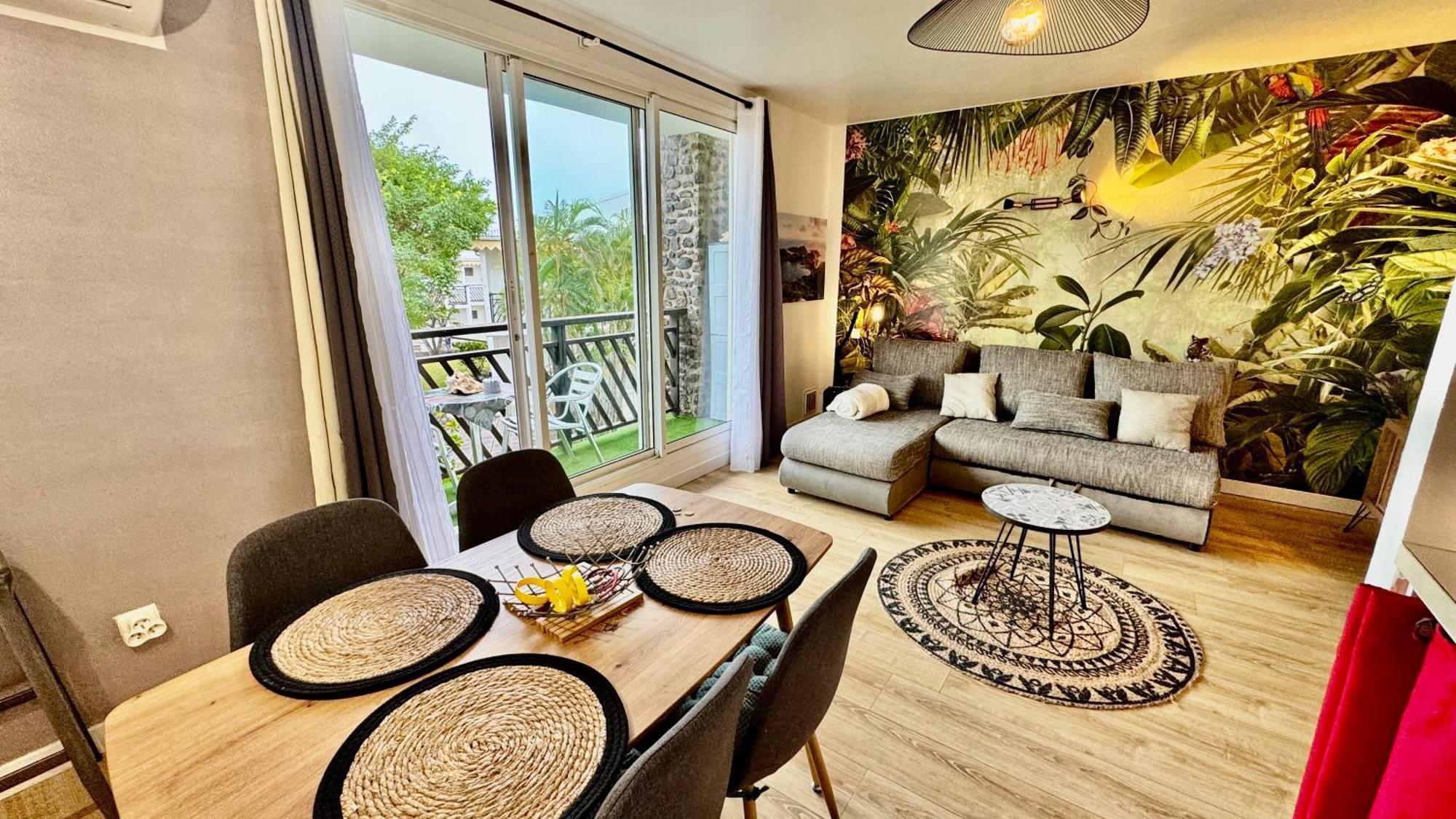 Bikini & Martini Residence Manganao Plage & Piscine Privee Saint-Francois  Ngoại thất bức ảnh